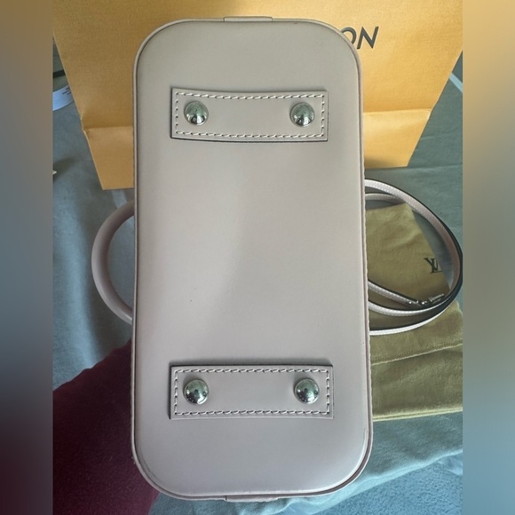 Authentic Louis Vuitton Alma BB Rose Ballerinas w/ red and white.Limited Edition - Picture 4 of 14